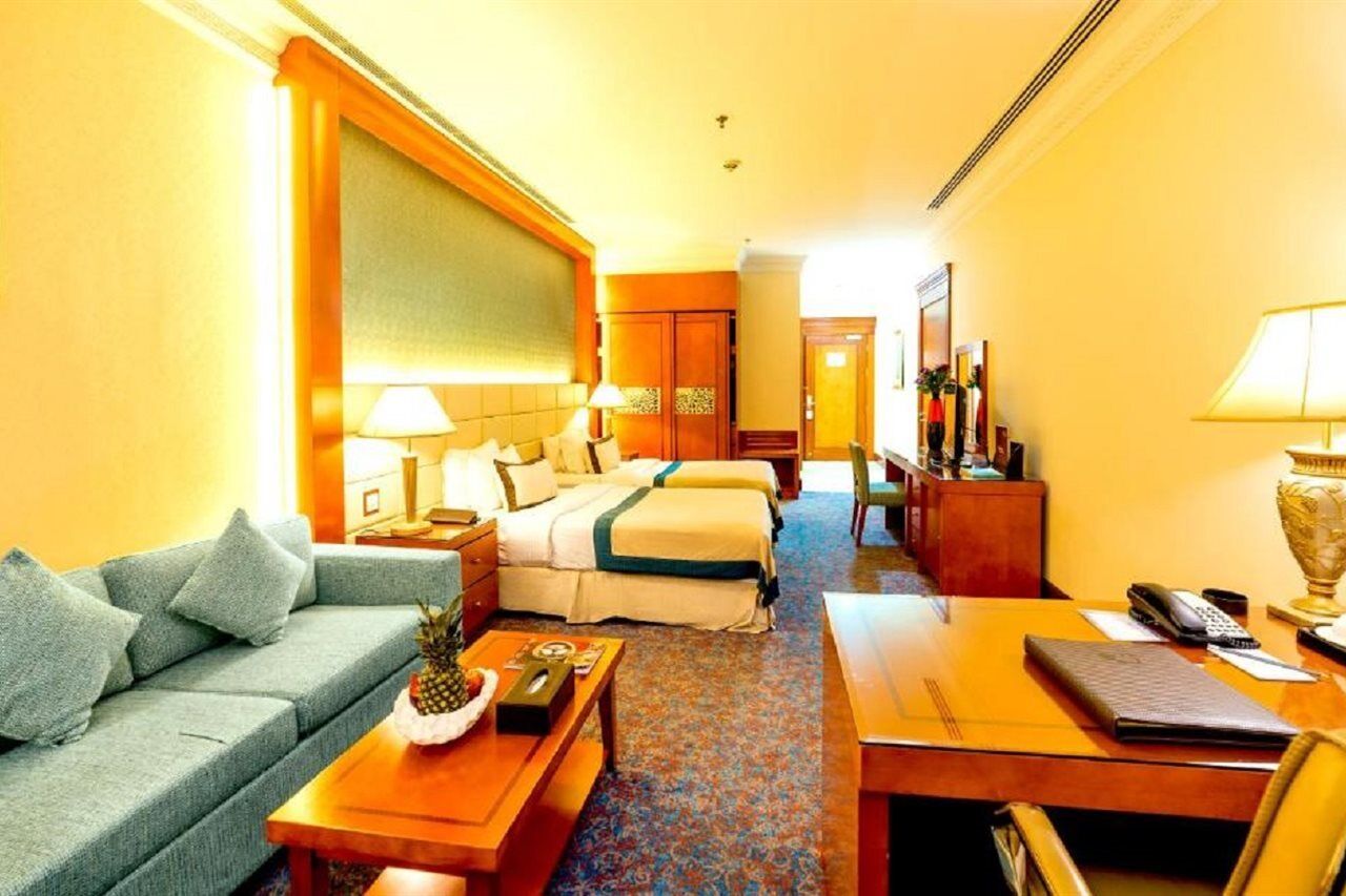 דובאי Grand Excelsior Hotel Al Barsha מראה חיצוני תמונה